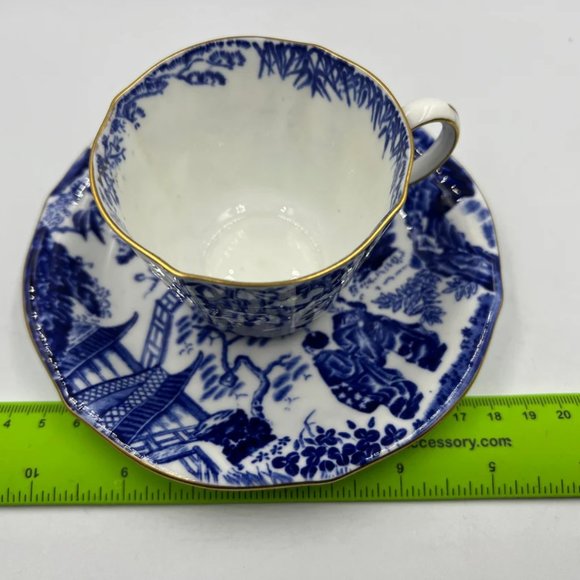 Royal Crown Derby Mikado Blue Oriental Tea Cup and Saucer Set - Picture 2 of 10